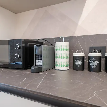 Maison Michelle アパート